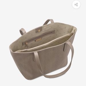 Brand new Gigi New York Stone Teddie Tote